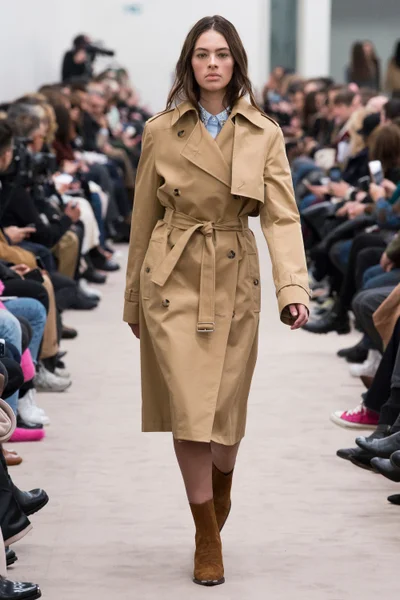 Look 22